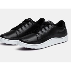 Allbirds Sneaker Black  Vegan Leather Plant Pacer  Blizzard Sole  Womens 6 New